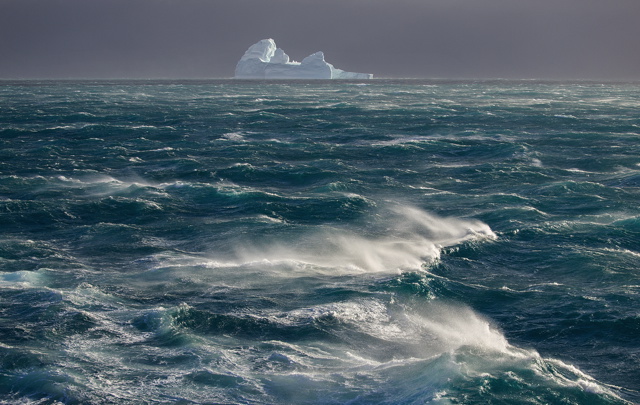 Heavy winds approaching S. Georgia