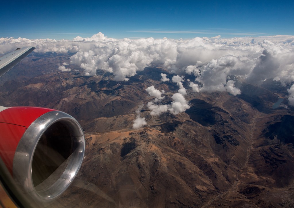 Final approach into Cusco Olympus OM-D E-M1, 12-40mm f2.8