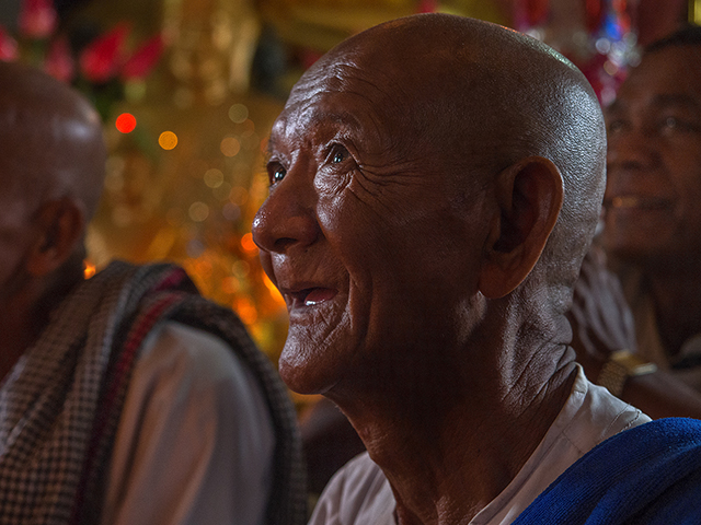 Monk near Angkor Wat    Olympus OM-D E-M1