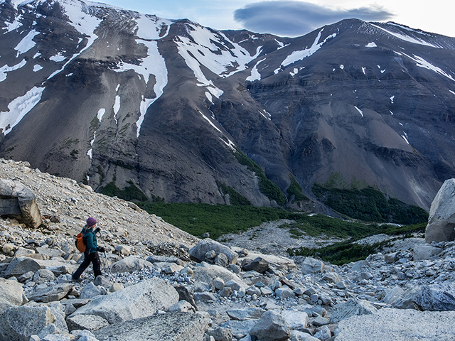 Descending from Mirador Torres