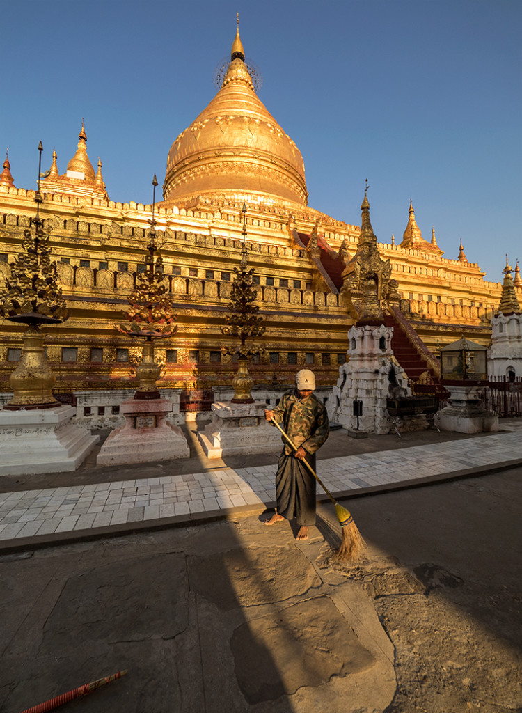 Pagoda in Bagan region, Myanmar E-M1 7-14mm Pro