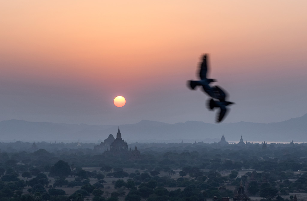 Bagan region of Myanmar and Buddhist temples E-M1 40-150mm