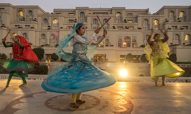 Traditional Indian dancers, Agra, India E-M1 12-40mm Pro 