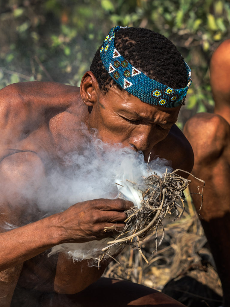 Bushman starting fire the natural way E-M1 40-150mm f2.8